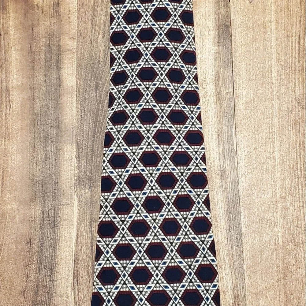 Chaps Ralph Lauren Geometric All Silk Neck Tie Made in USA
